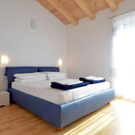 Holiday home Blue 2
